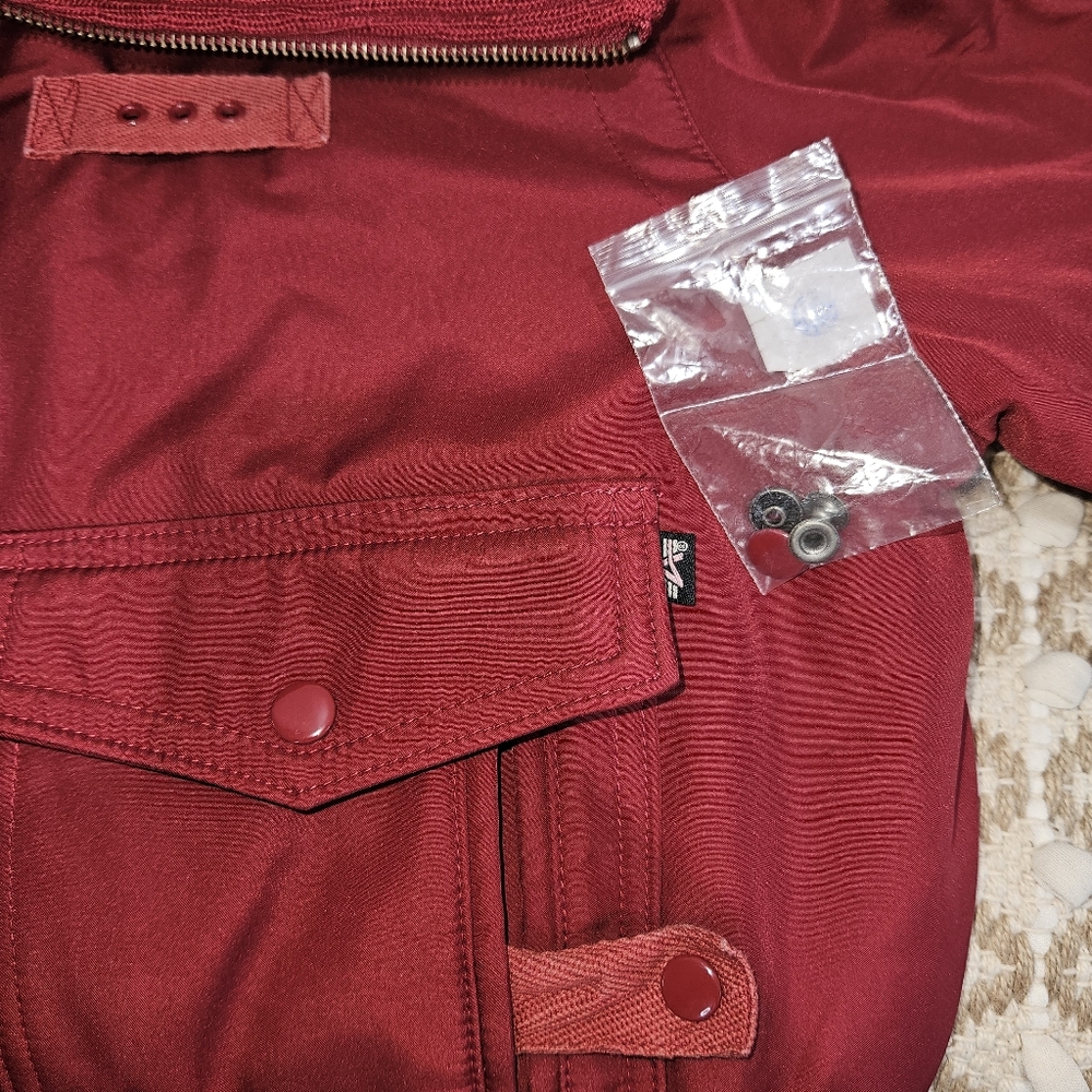 Alpha Industries Coat Jacket Maroon Red Women Large Outerwear Winter Mid Crop - Picture 13 of 14